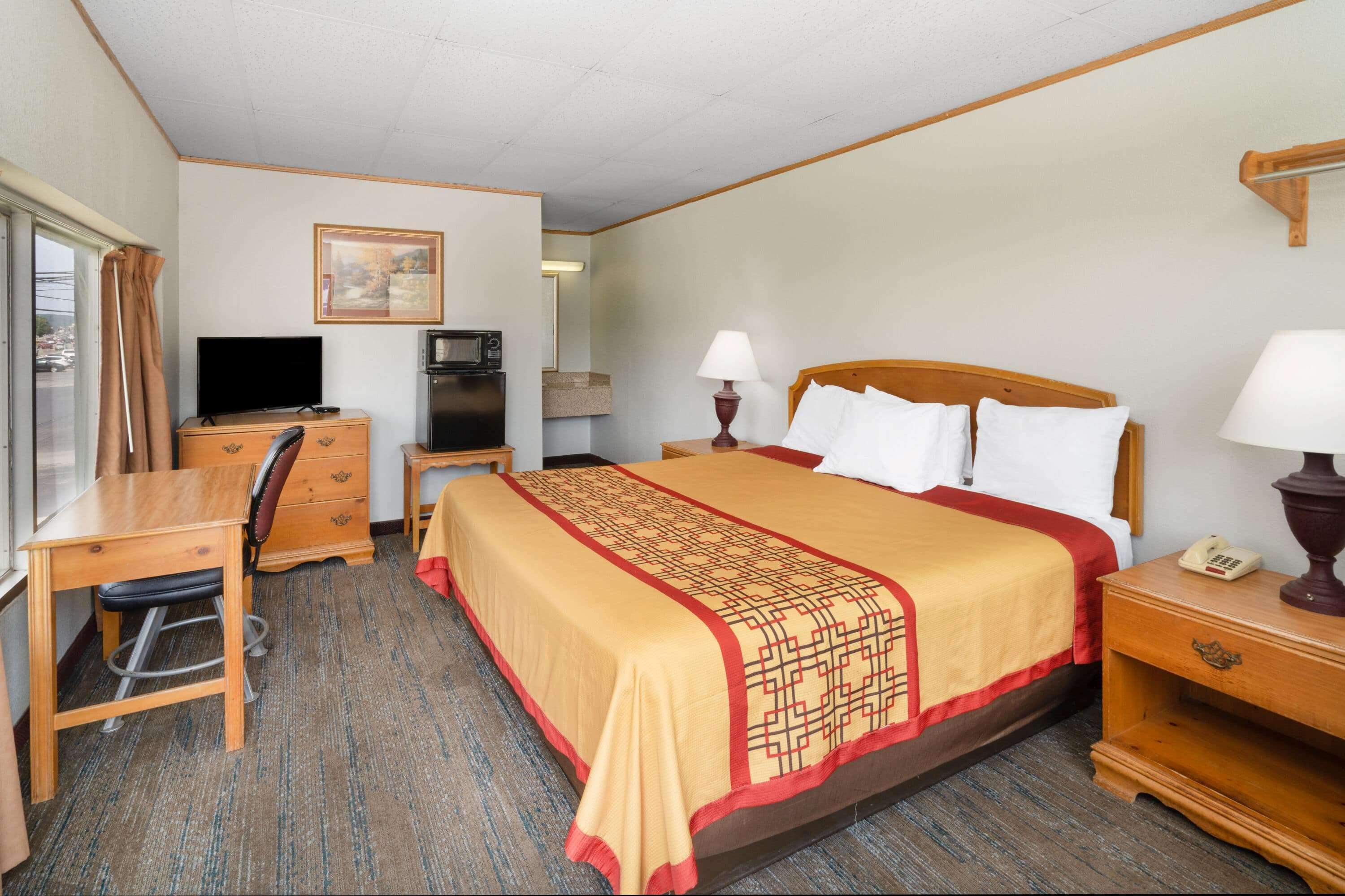 Pigeon Forge Parkway Inn Bagian luar foto