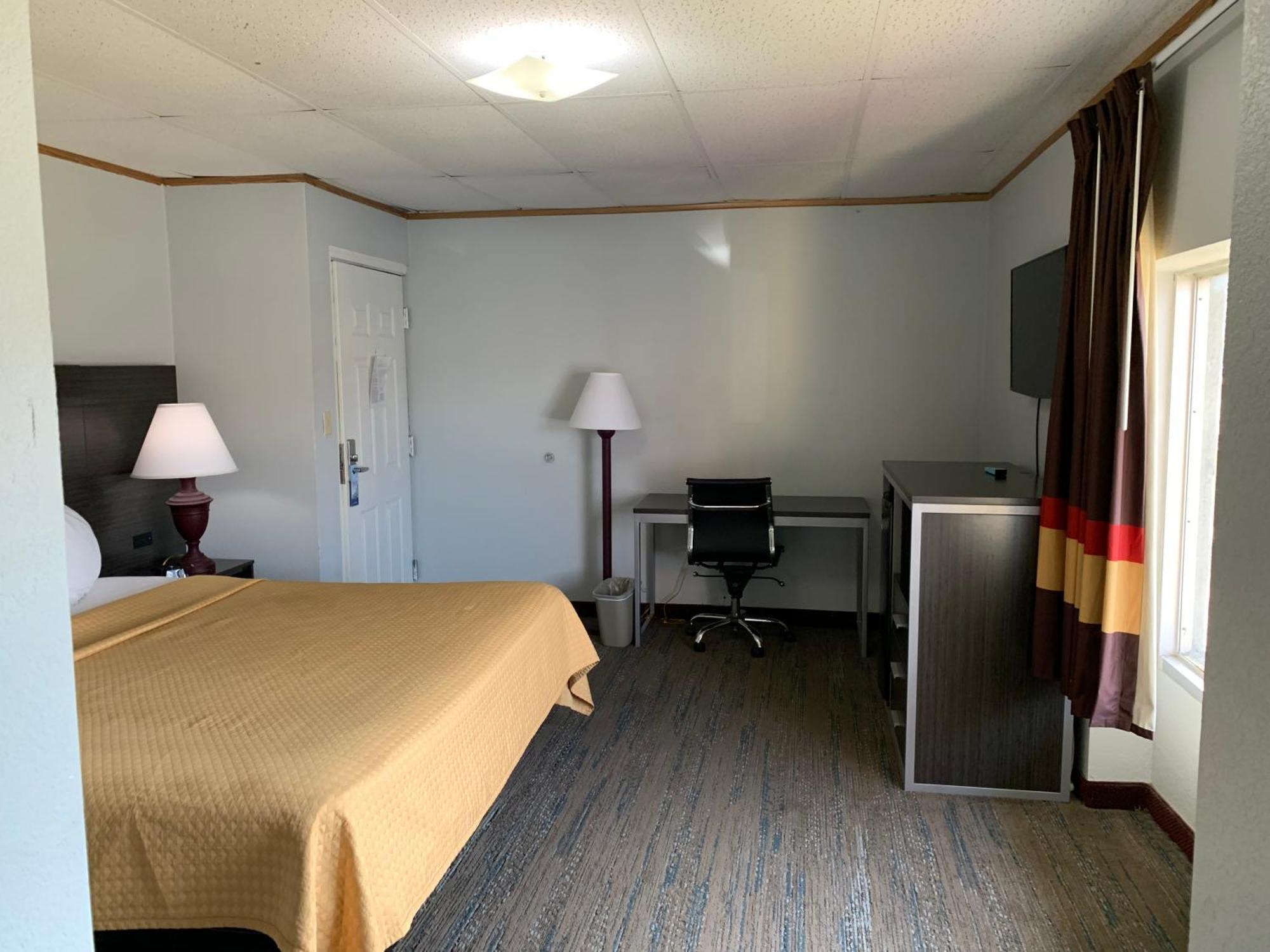 Pigeon Forge Parkway Inn Bagian luar foto